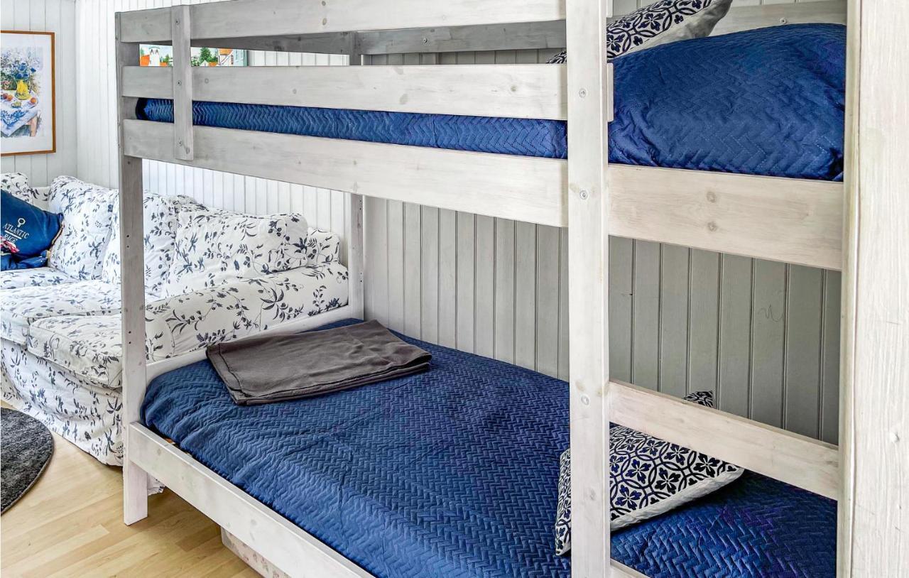 Cozy Home In Strmstad With Wifi สตรอมสตัด ภายนอก รูปภาพ