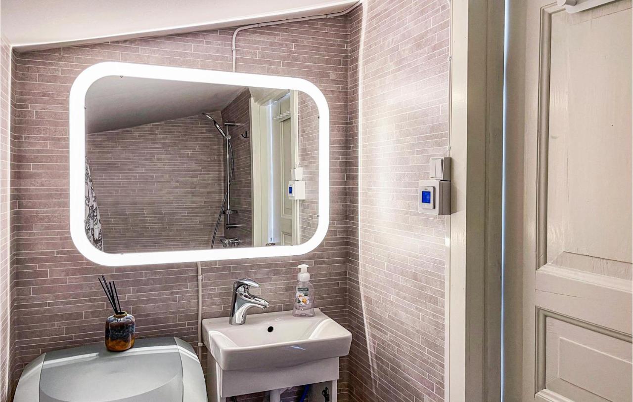 Cozy Home In Strmstad With Wifi สตรอมสตัด ภายนอก รูปภาพ